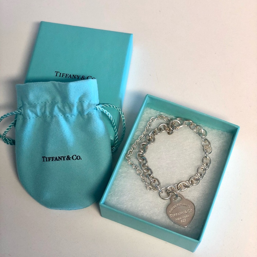 Return to Tiffany heart tag charm bracelet